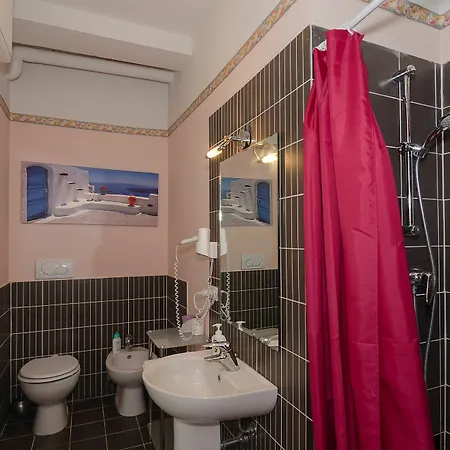 Buonamici בית הארחה לוקה